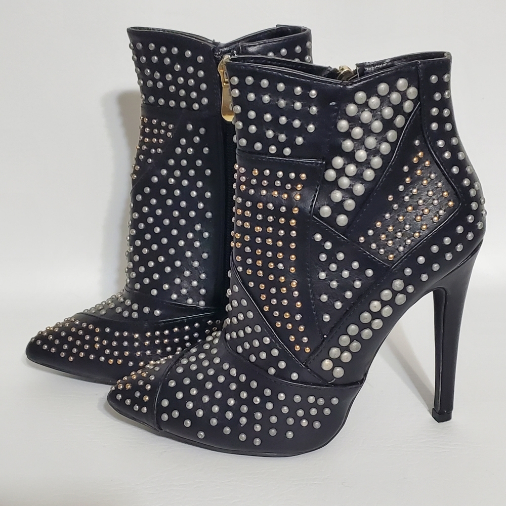 Liliana Studded Black and Silver Heeled Boots Women's Size 5.5 - Picture 2 of 8